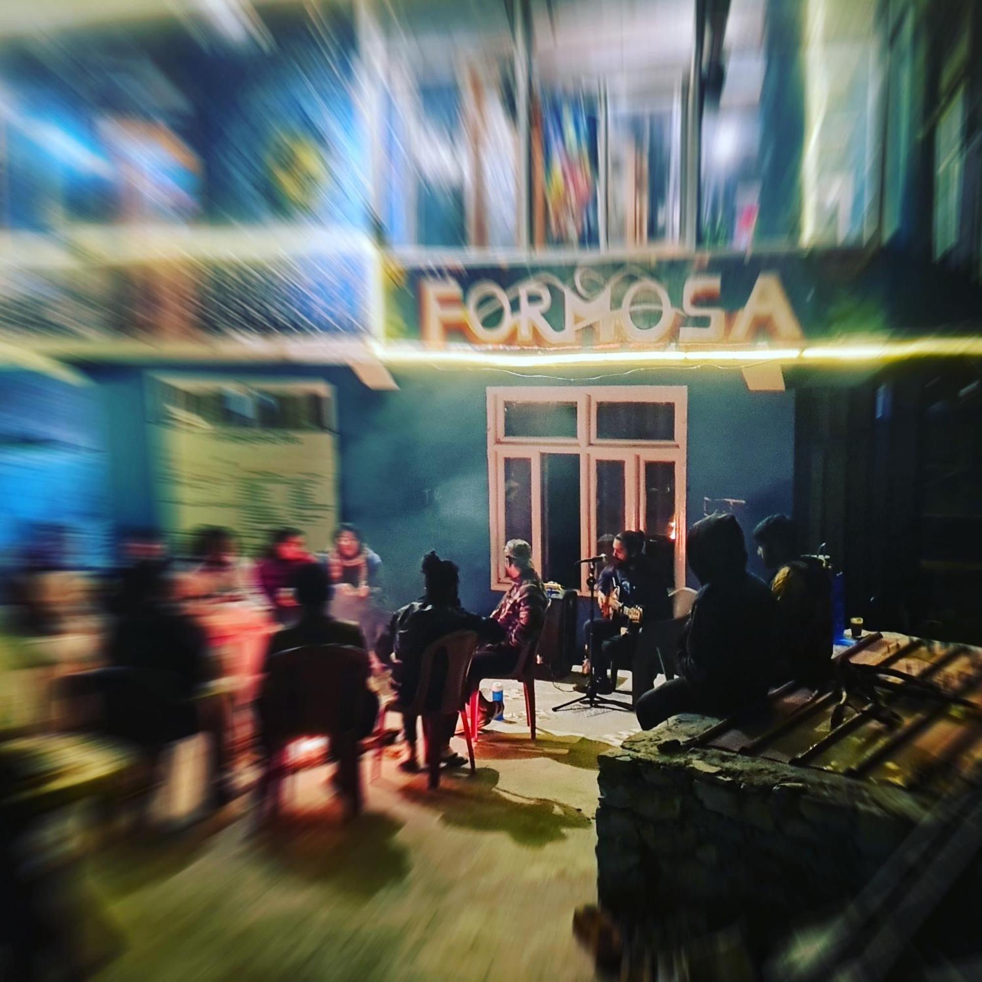 Formosa Hostel & Cafe Касоль Екстер'єр фото